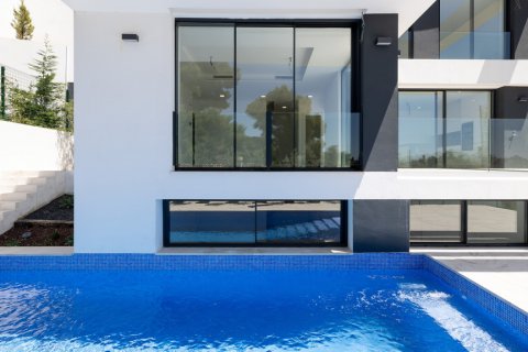 Villa till salu Malaga, Spanien 5 sovrum, 437.64 kvm. Nr. 124637 - foto 14
