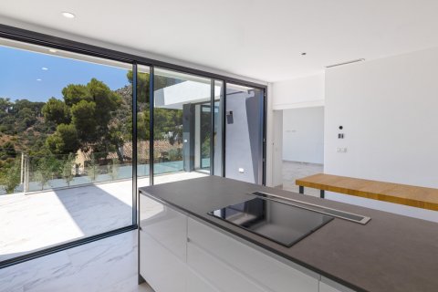 Villa till salu Malaga, Spanien 5 sovrum, 437.64 kvm. Nr. 124637 - foto 25