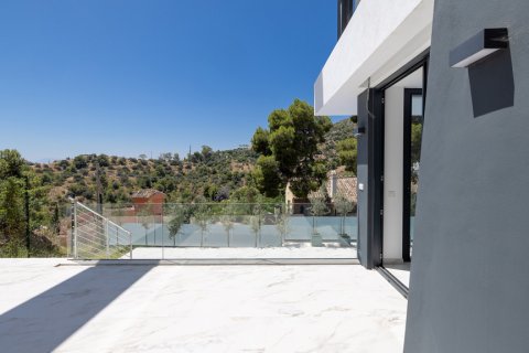 Villa till salu Malaga, Spanien 5 sovrum, 437.64 kvm. Nr. 124637 - foto 3
