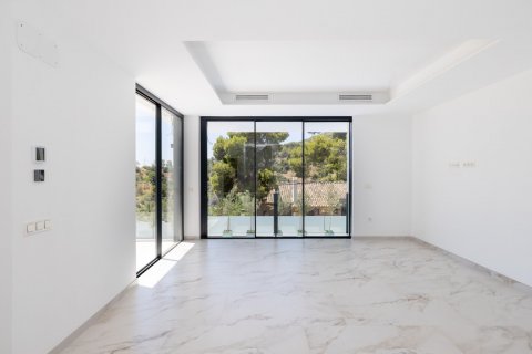 Villa till salu Malaga, Spanien 5 sovrum, 437.64 kvm. Nr. 124637 - foto 16