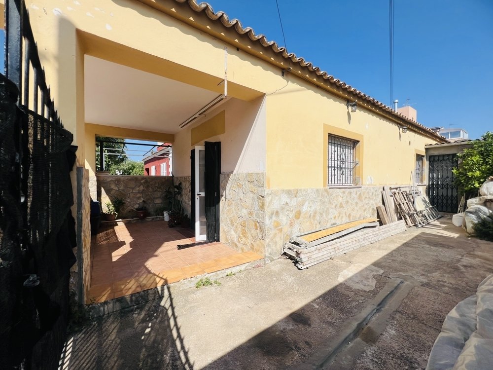 Liikekiinteistö Son Ferrer, Mallorca, Espanja No. 124640