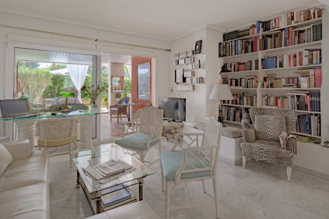 Продажа квартиры в Бендинат, Майорка, Испания 3 спальни, 72м2 №124641 - фото 4
