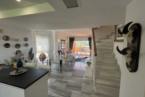 Duplex for sale Mijas Costa, Malaga, Spain 3 bedrooms, 226 sq.m. No. 127406 - photo 18