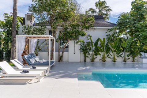 Сasa en venta Marbella, Málaga, España 4 dormitorios, 405 m2 No. 127405 - foto 3