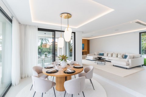Сasa en venta Marbella, Málaga, España 4 dormitorios, 405 m2 No. 127405 - foto 6