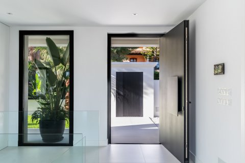 Сasa en venta Marbella, Málaga, España 4 dormitorios, 405 m2 No. 127405 - foto 11