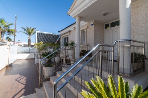 Villa for sale La Mata, Alicante, Spain 5 bedrooms, 469 sq.m. No. 125136 - photo 2