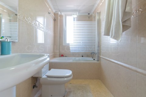 Villa for sale La Mata, Alicante, Spain 5 bedrooms, 469 sq.m. No. 125136 - photo 15