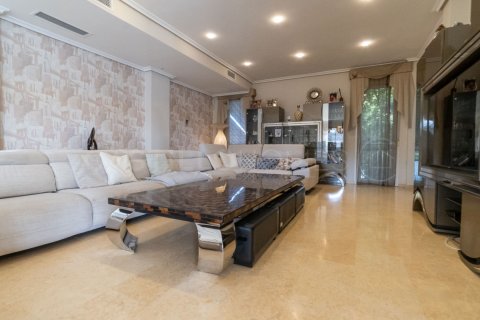 Villa for sale La Mata, Alicante, Spain 5 bedrooms, 469 sq.m. No. 125136 - photo 23