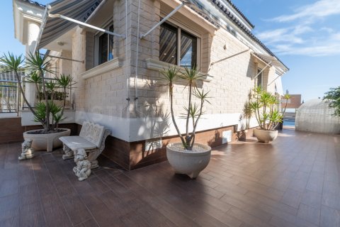 Villa for sale La Mata, Alicante, Spain 5 bedrooms, 469 sq.m. No. 125136 - photo 5