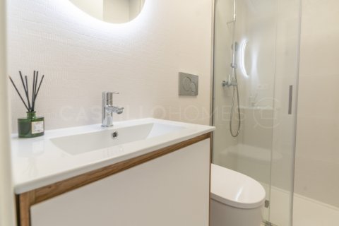 Apartamento en venta Torrevieja, Alicante, España 2 dormitorios, 86 m2 No. 125134 - foto 16
