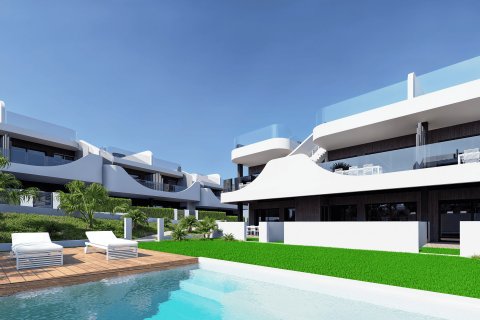 Kattohuoneisto myytävänä San Miguel de Salinas, Alicante, Espanja, 2 makuuhuonetta,  No. 132051 - kuva 2