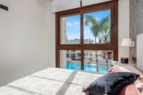 Продажа бунгало в Торревьеха, Аликанте, Испания 2 спальни, 62м2 №122970 - фото 11