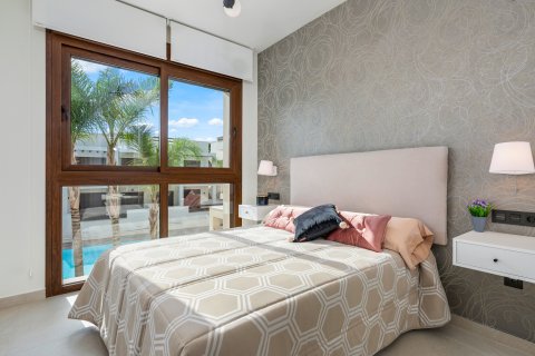 Продажа бунгало в Торревьеха, Аликанте, Испания 2 спальни, 62м2 №122970 - фото 12