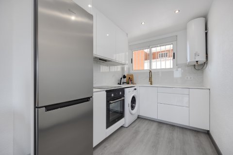 Huoneisto myytävänä Punta Prima, Alicante, Espanja, 2 makuuhuonetta, 75 m2 No. 131075 - kuva 11