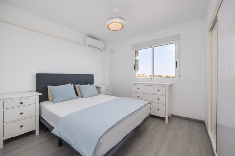 Huoneisto myytävänä Punta Prima, Alicante, Espanja, 2 makuuhuonetta, 75 m2 No. 131075 - kuva 13