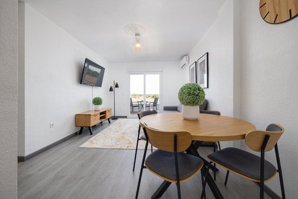 Appartamento a Punta Prima, Alicante, Spagna 2 camere da letto, 75 mq. N° 131075