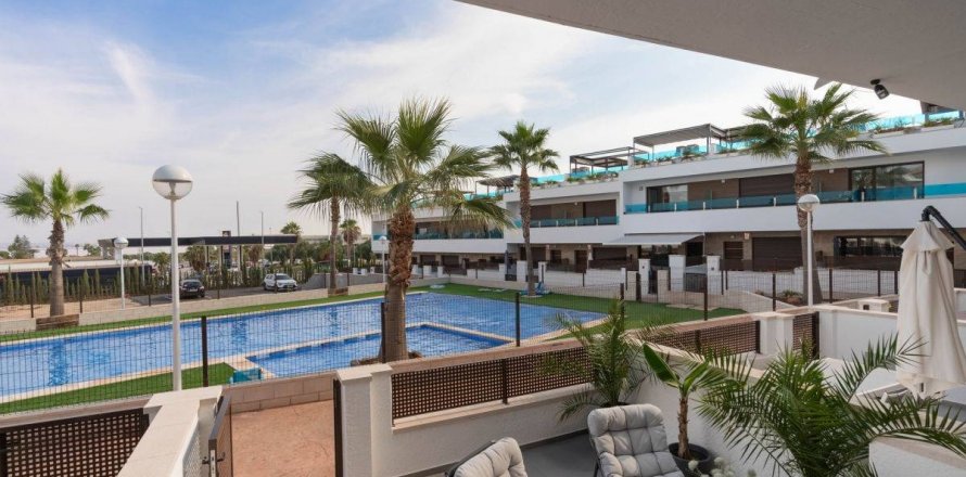 Huoneisto Los Balcones, Alicante, Espanja 3 makuuhuonetta, 115 m2 No. 125853