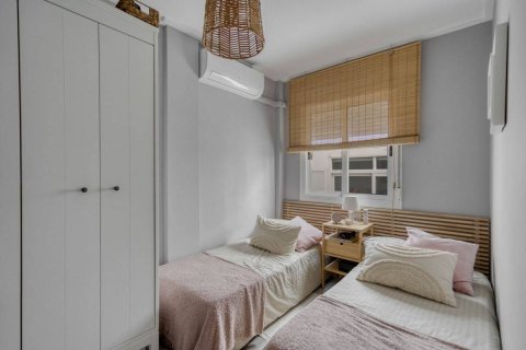 Huoneisto myytävänä Los Balcones, Alicante, Espanja, 3 makuuhuonetta, 115 m2 No. 125853 - kuva 13