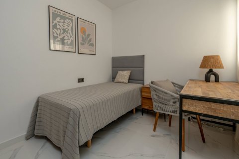 Apartment for sale Torrevieja, Alicante, Spain 3 bedrooms, 92 sq.m. No. 125856 - photo 24