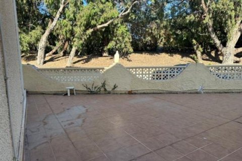 Townhouse for sale Guardamar del Segura, Alicante, Spain 4 bedrooms, 186 sq.m. No. 129441 - photo 5