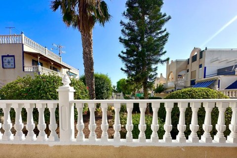 Townhouse à vendre Torrevieja, Alicante, Espagne, 3 chambres, 80 m2 No. 125937 - photo 5