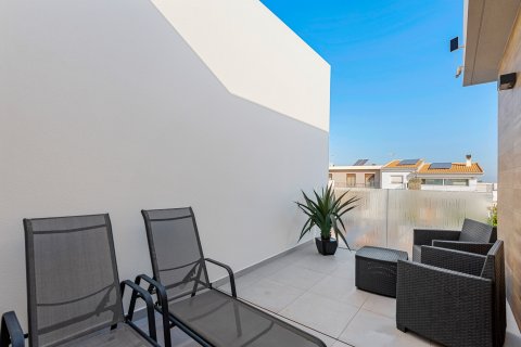 Villa for sale Ciudad Quesada, Alicante, Spain 4 bedrooms, 192 sq.m. No. 125343 - photo 17