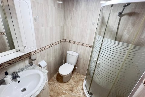 Apartment for sale Torrevieja, Alicante, Spain 3 bedrooms, 110 sq.m. No. 125346 - photo 22