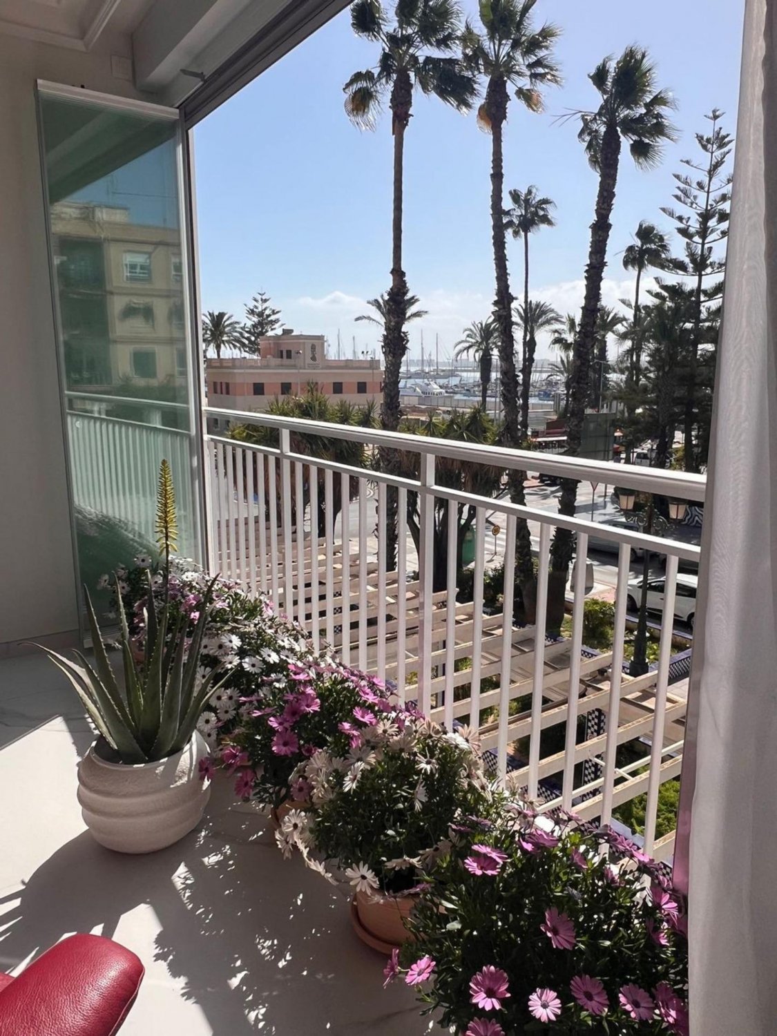 Apartment in Torrevieja, Alicante, Spain 3 bedrooms, 105 sq.m. No. 125349