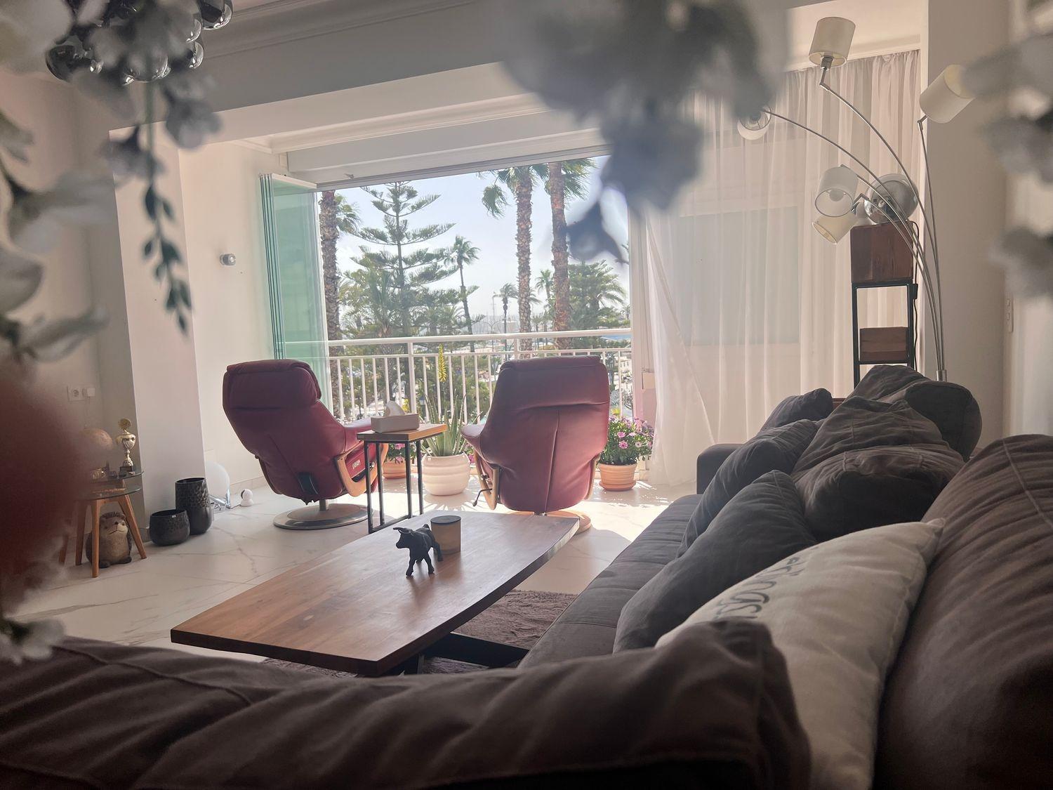 Apartment in Torrevieja, Alicante, Spain 3 bedrooms, 105 sq.m. No. 125349