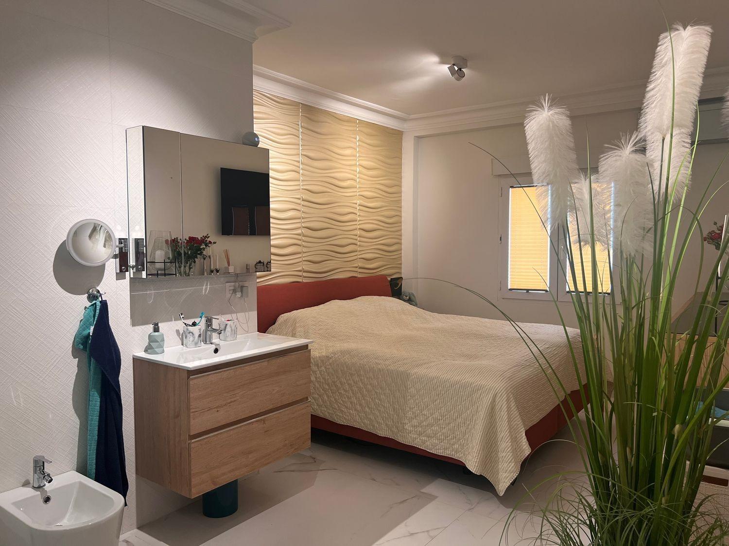 Apartment in Torrevieja, Alicante, Spain 3 bedrooms, 105 sq.m. No. 125349