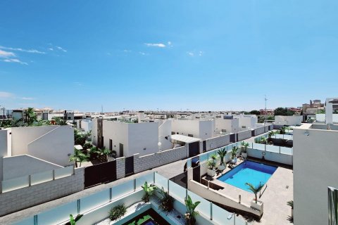 Villa till salu Villamartin, Alicante, Spanien 5 sovrum, 150 kvm. Nr. 125345 - foto 5