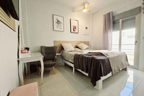 Villa till salu Villamartin, Alicante, Spanien 5 sovrum, 150 kvm. Nr. 125345 - foto 29