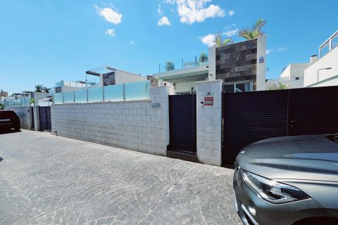 Villa till salu Villamartin, Alicante, Spanien 5 sovrum, 150 kvm. Nr. 125345 - foto 3