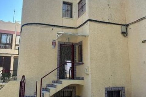 Casa in vendita Guardamar del Segura, Alicante, Spagna 4 camere da letto, 186 mq. N° 131459 - foto 1