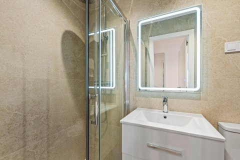 Apartment for sale Genoves, Valencia, Spain 2 bedrooms, 74 sq.m. No. 131457 - photo 16