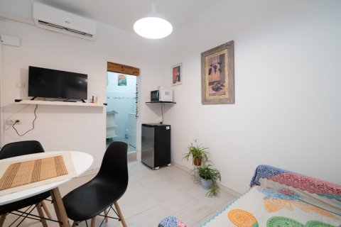 Продажа квартиры в Мадрид, Испания 1 спальня, 38м2 №124510 - фото 4