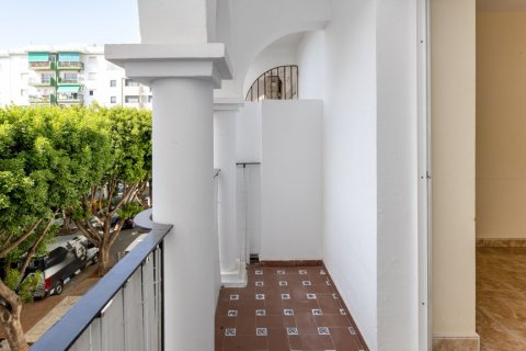 Продажа квартиры в Эстепона, Малага, Испания 3 спальни, 99м2 №124509 - фото 27