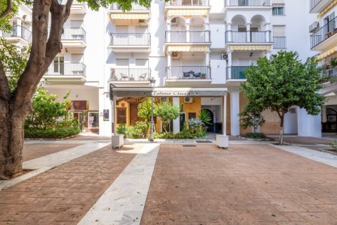 Продажа квартиры в Эстепона, Малага, Испания 3 спальни, 99м2 №124509 - фото 2