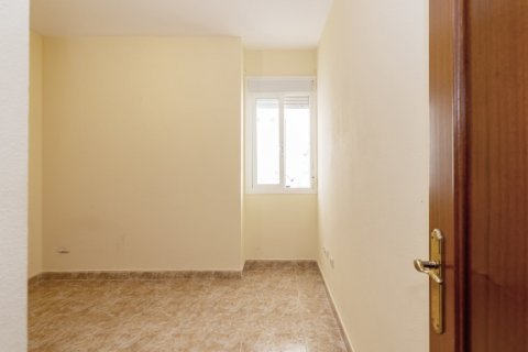 Продажа квартиры в Эстепона, Малага, Испания 3 спальни, 99м2 №124509 - фото 14