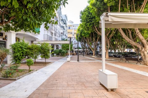 Продажа квартиры в Эстепона, Малага, Испания 3 спальни, 99м2 №124509 - фото 30