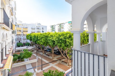 Продажа квартиры в Эстепона, Малага, Испания 3 спальни, 99м2 №124509 - фото 3