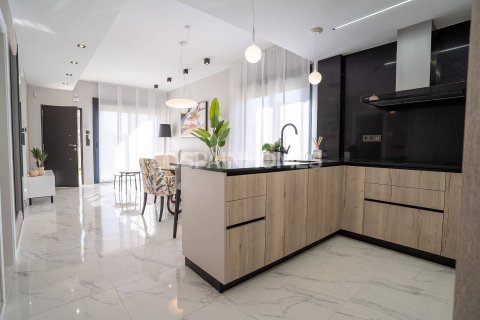 Apartament Pilar de la Horadada, Alicante, Hiszpania 4 sypialnie, 121 mkw. nr 120963 – zdjęcie 16