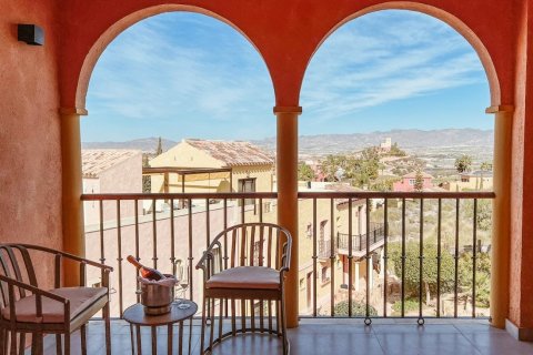 Huoneisto myytävänä Cuevas del Almanzora, Almeria, Espanja, 2 makuuhuonetta, 71 m2 No. 125635 - kuva 3