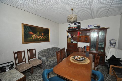 Townhouse for sale Petrer, Alicante, Spain 12 bedrooms, 700 sq.m. No. 125631 - photo 18