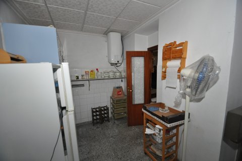 Townhouse for sale Petrer, Alicante, Spain 12 bedrooms, 700 sq.m. No. 125631 - photo 16