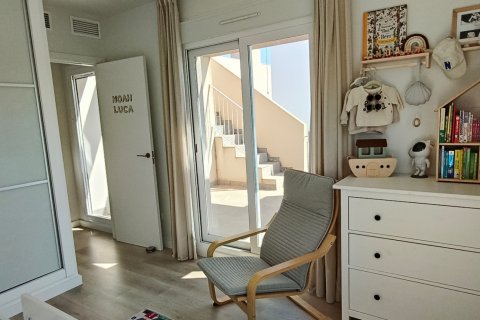 Villa for sale Torrevieja, Alicante, Spain 3 bedrooms, 190 sq.m. No. 129718 - photo 17