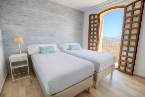 Продажа квартиры в Ла Альгарробина, Альмерия, Испания 3 спальни, 86м2 №124101 - фото 16