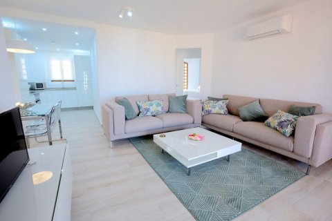 Продажа квартиры в Ла Альгарробина, Альмерия, Испания 3 спальни, 86м2 №124101 - фото 13