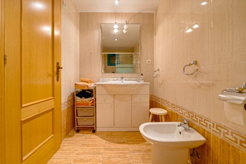 Apartment for rent Villajoyosa, Alicante, Spain 1 bedroom, 59 sq.m. No. 127121 - photo 24